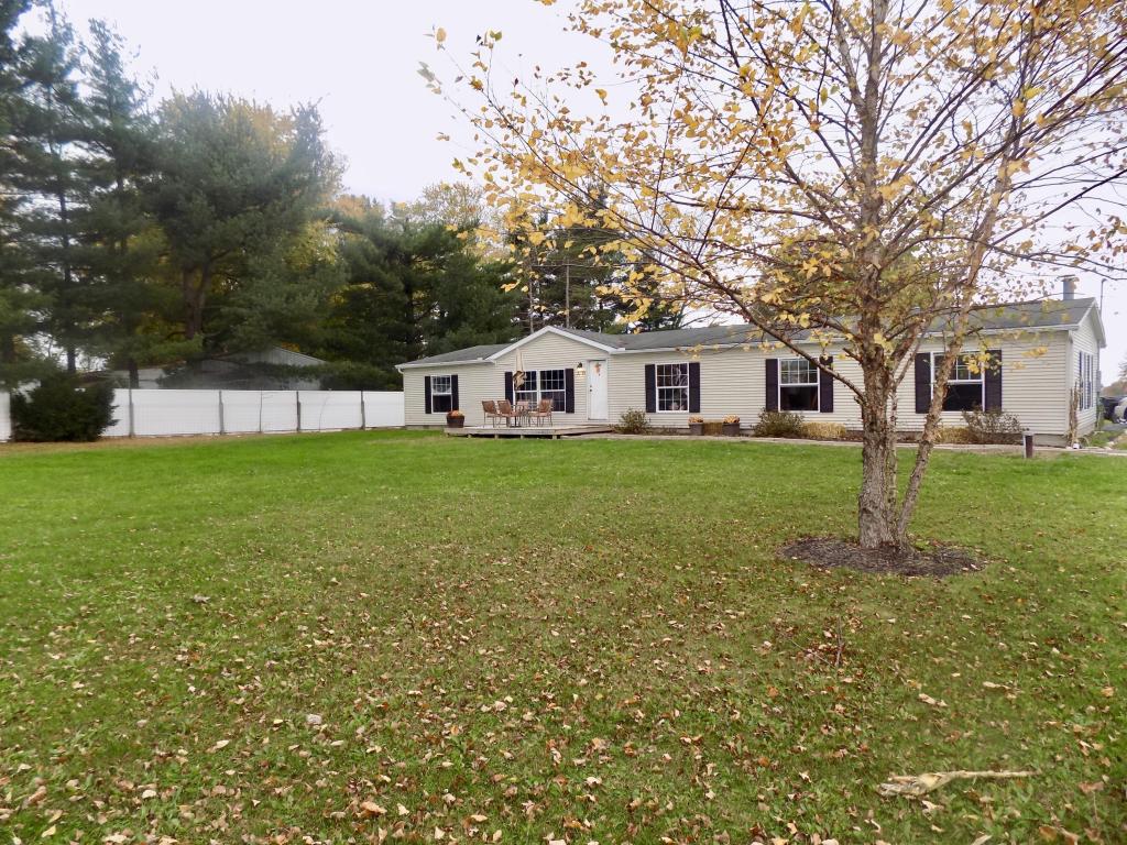 7749 Logan Thornville NE Road, Rushville, OH 43150