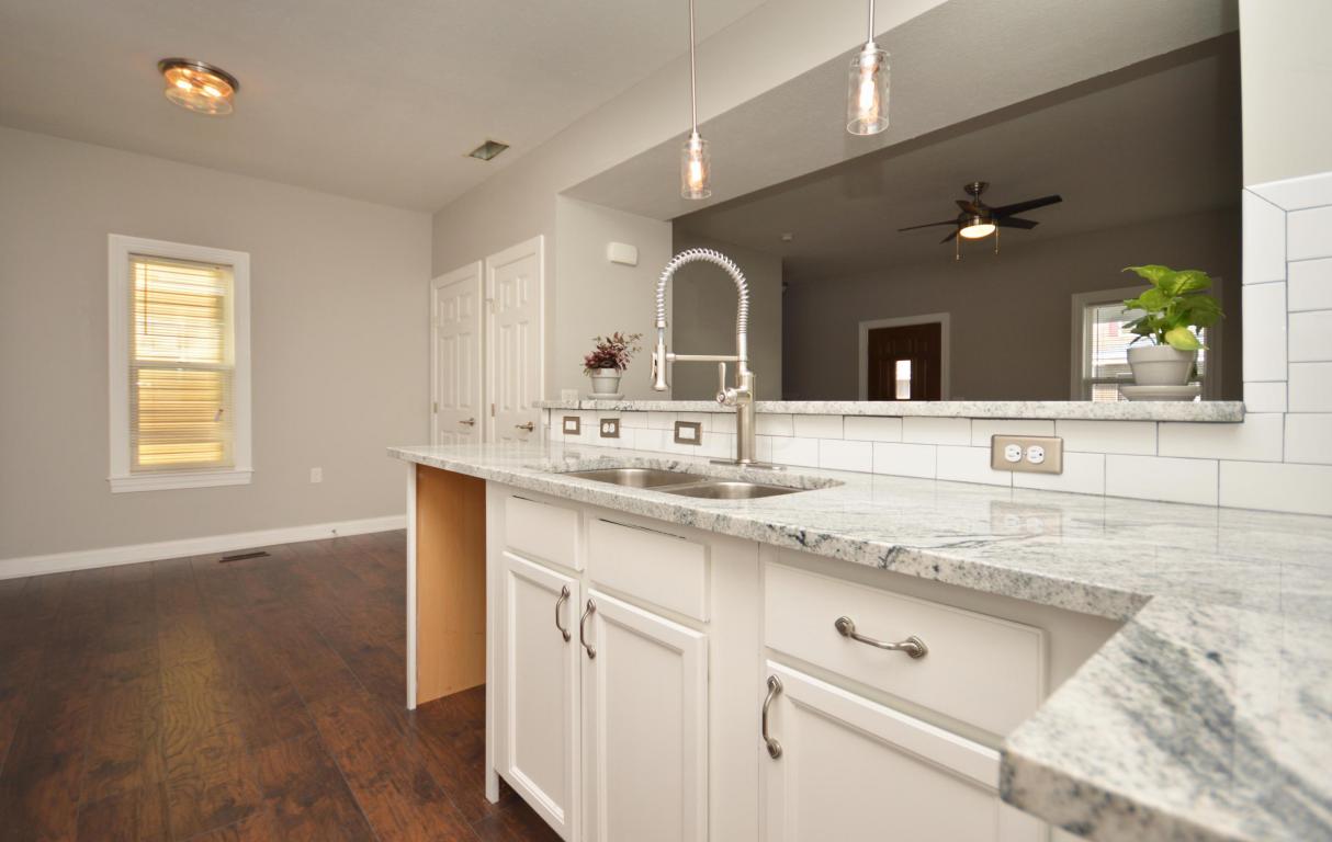 829 Carpenter Street, Columbus, OH 43206