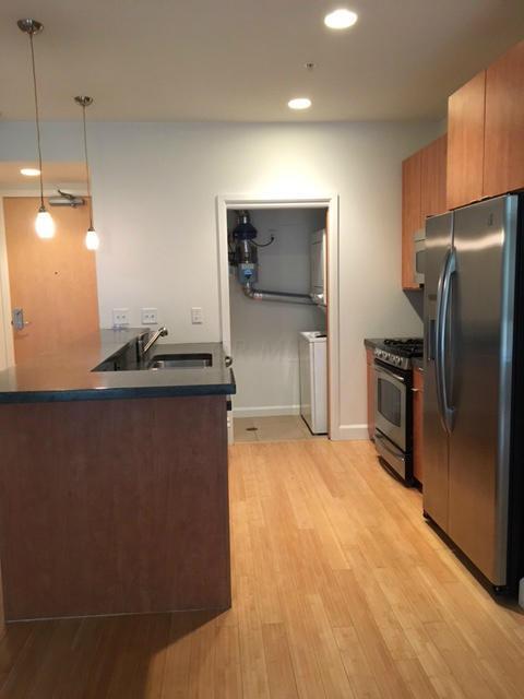 845 N High Street, Columbus, OH 43215