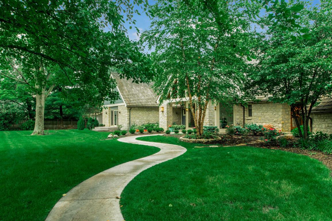 2695 Sandover Road, Columbus, OH 43220
