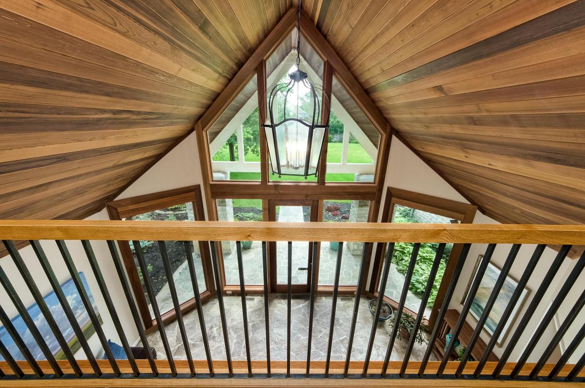 2695 Sandover Road, Columbus, OH 43220