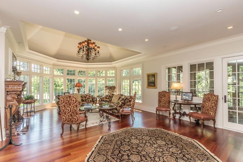 4899 Oldbridge Drive, Upper Arlington, OH 43220
