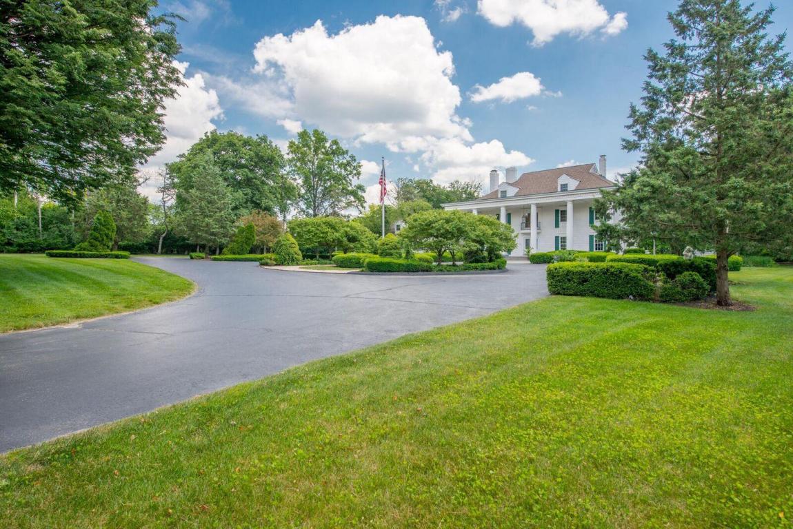5050 Squirrel Bend, Columbus, OH 43220