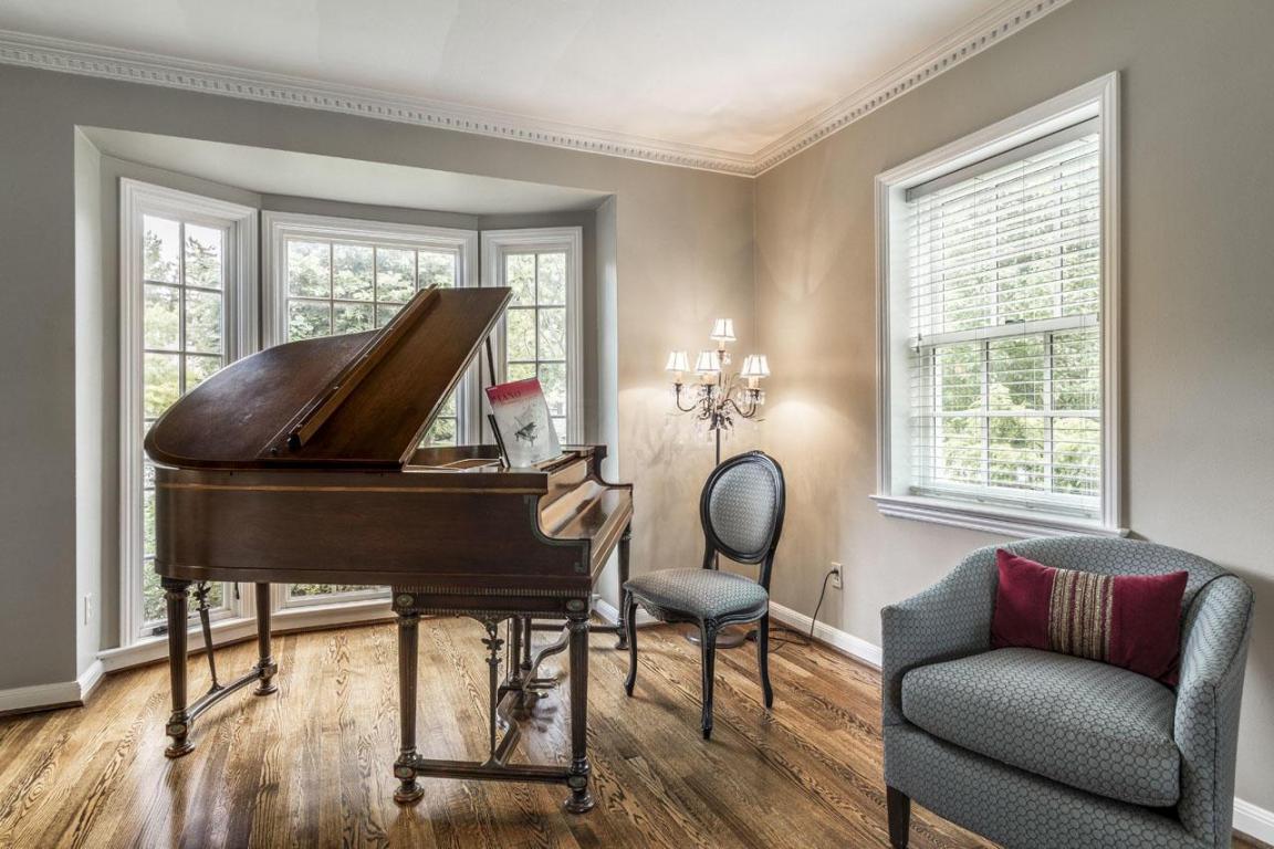 2516 Onandaga Drive, Upper Arlington, OH 43221