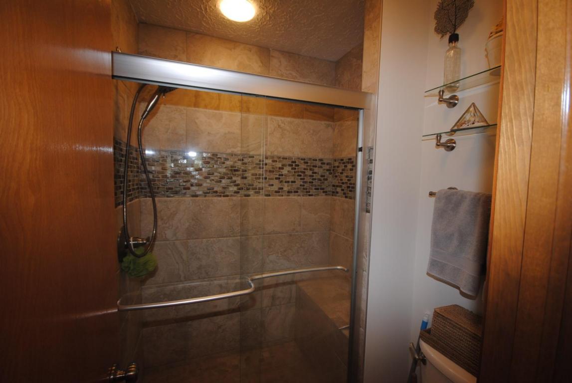 1588 Bendelow Drive, Columbus, OH 43228