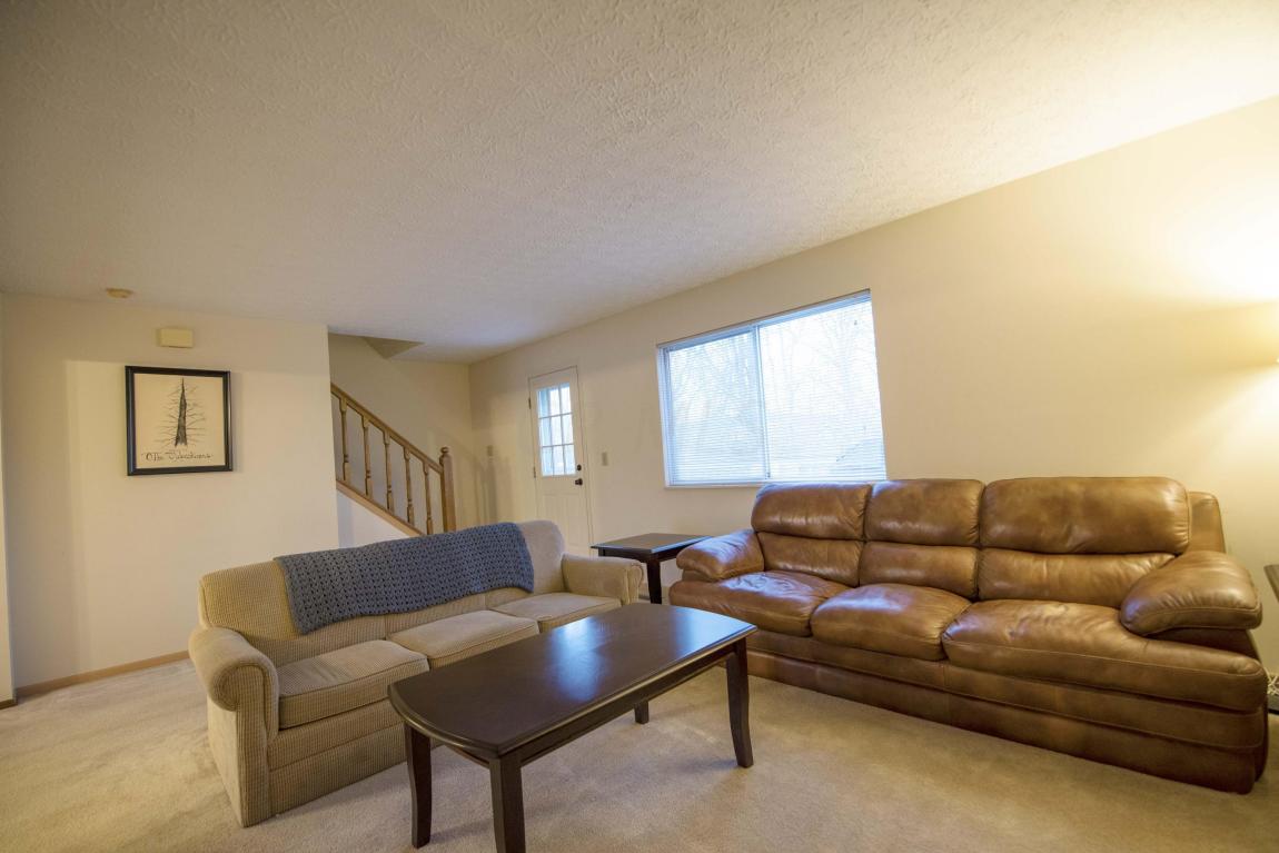2258 Green Island Drive, Columbus, OH 43228