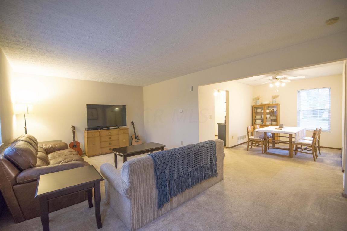 2258 Green Island Drive, Columbus, OH 43228
