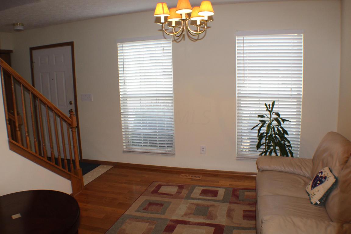 1439 Trabue Woods Boulevard, Columbus, OH 43228