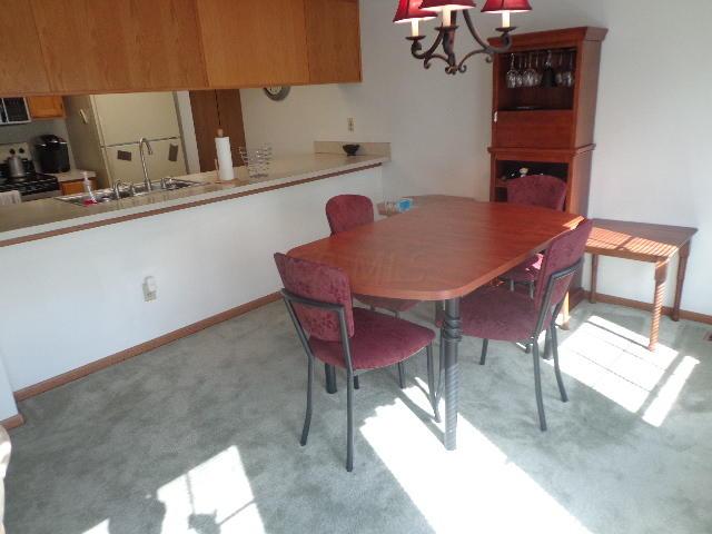 1605 Sunglade Court, Columbus, OH 43235