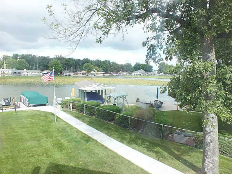 9526 S R 368 UNIT 10, Huntsville, OH 43324