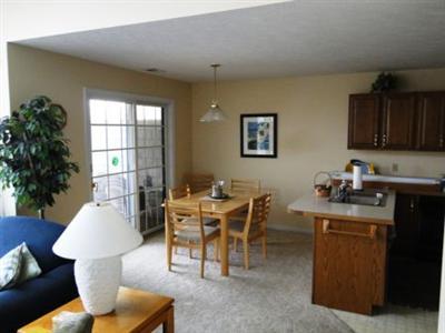 111 West Lakeshore Drive, Kelleys Island, OH 43438