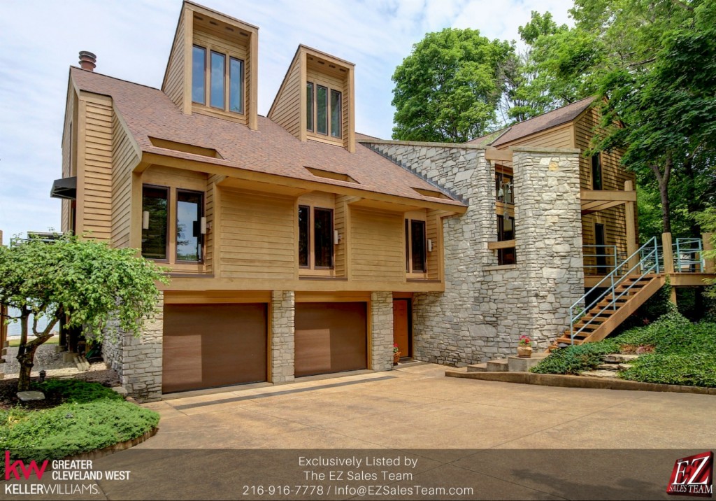 4955 East Cliff Rd, Port Clinton, OH 43452