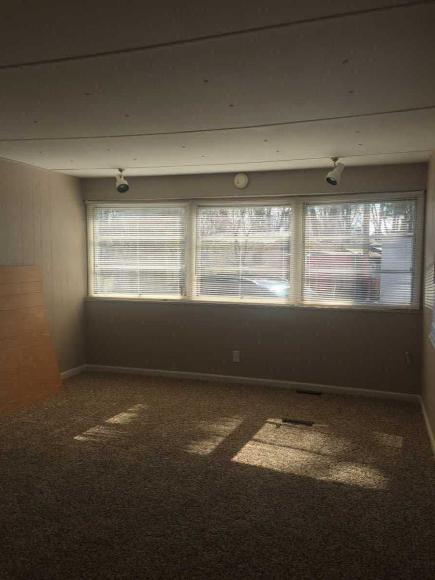 Twinwall Village 2757 Tremainsville 408Toledo, OH 43613