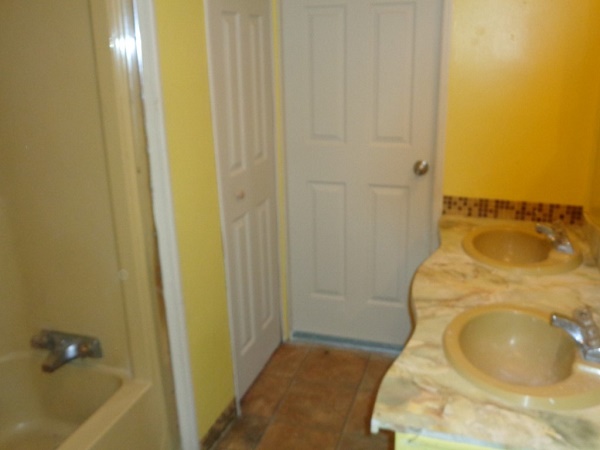 Meadowbrook Estates 340 S. Reynolds Rd., #241Toledo, OH 43615