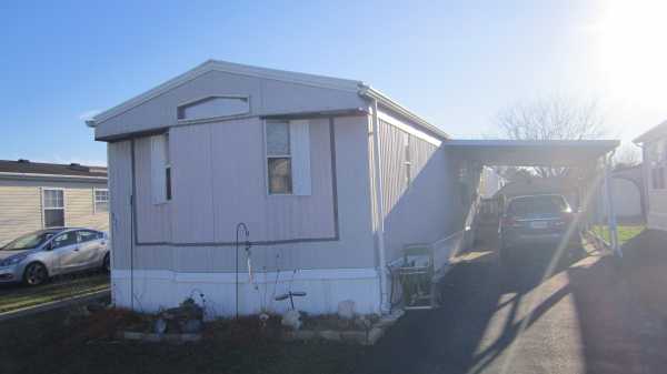 Willowbrook MHC 5001 South Ave Lot 171Toledo, OH 43615