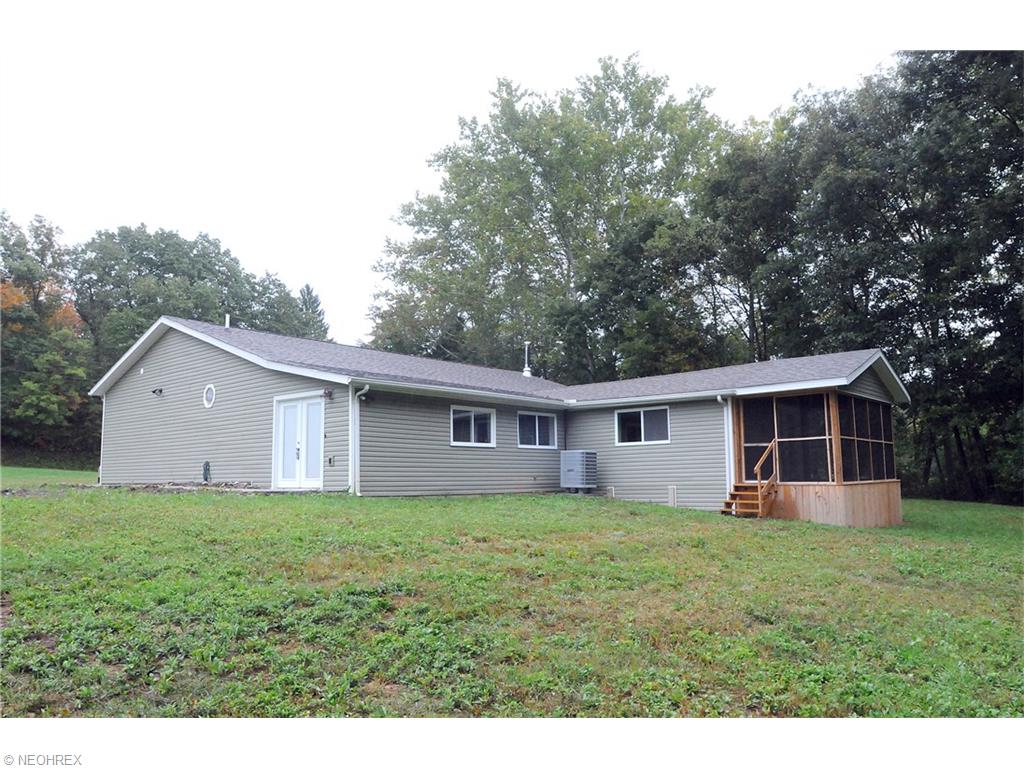 1820 Gilbert Rd, Zanesville, OH 43701