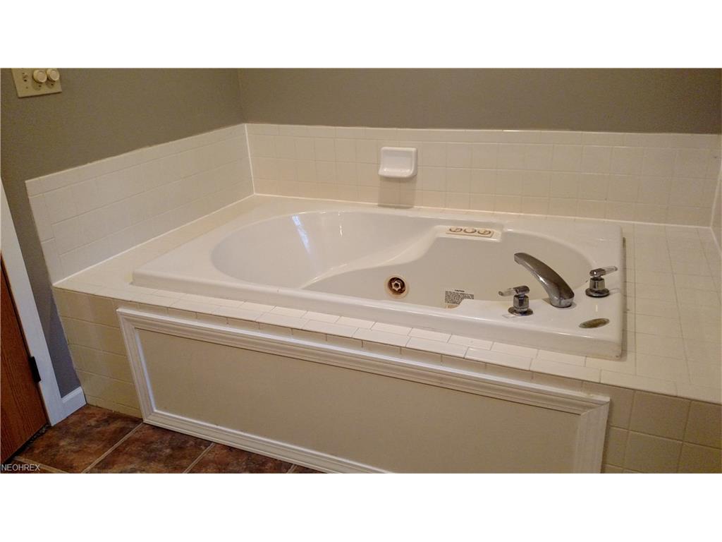 5260 Gregory, Zanesville, OH 43701