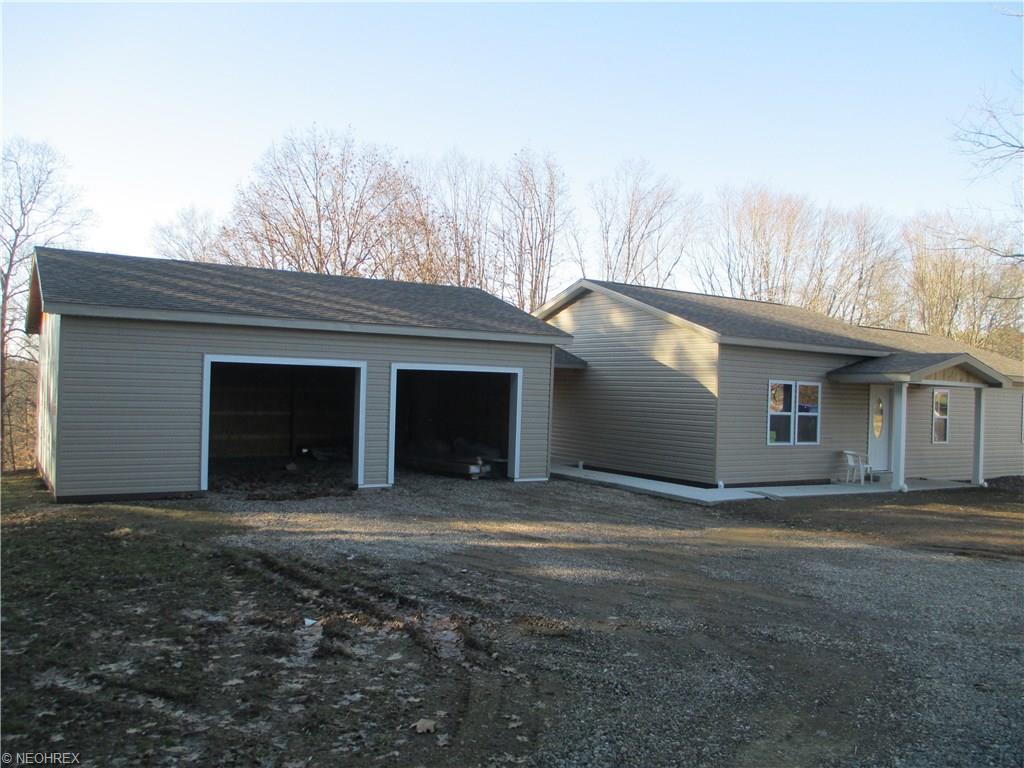 5490 Skyline Dr, Cambridge, OH 43725