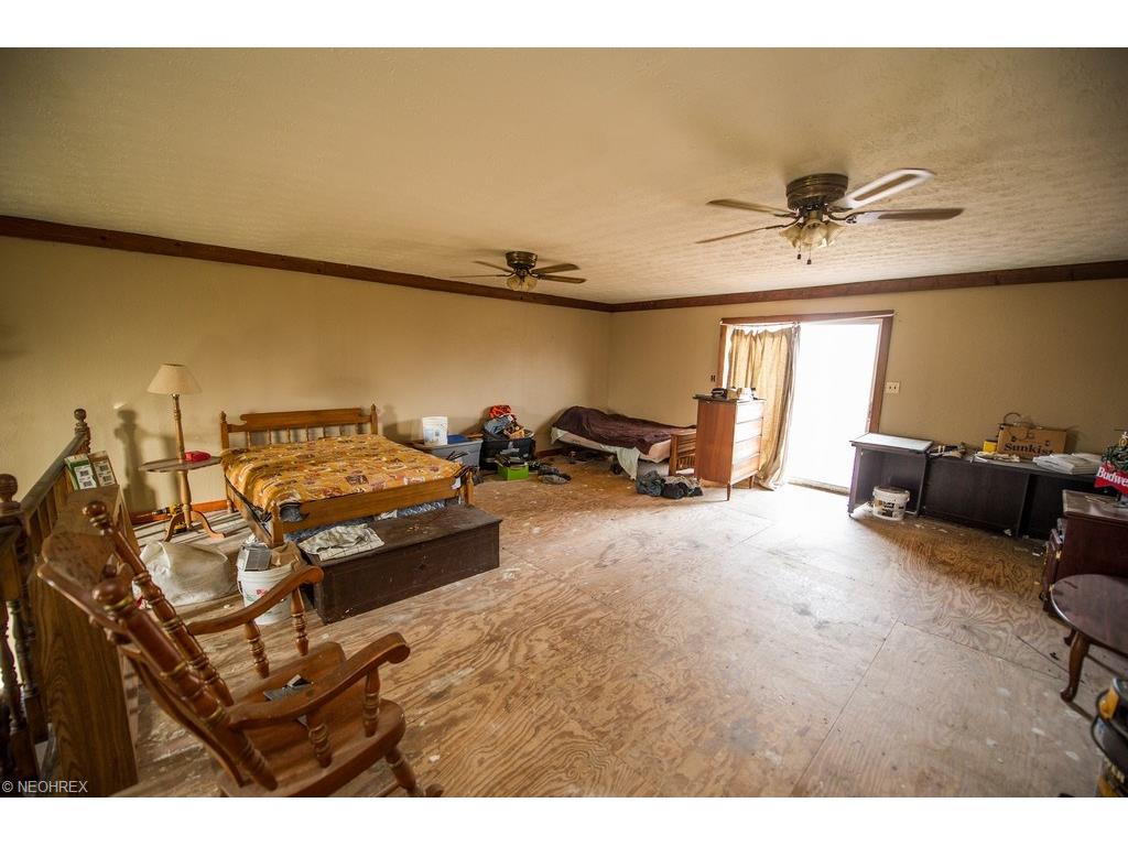 18164 Laughman Rd, Lore City, OH 43755