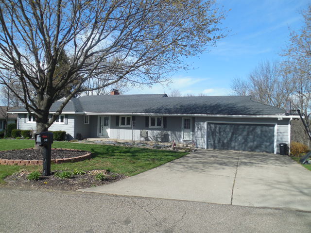 740 Ridgewood Dr., Coshocton, OH 43812