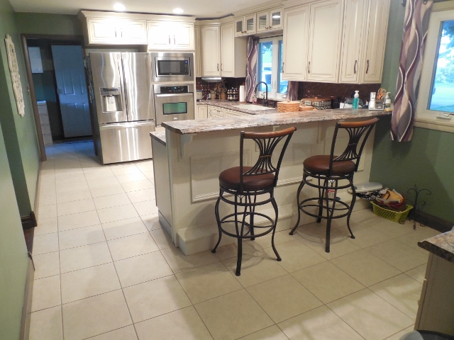 740 Ridgewood Dr., Coshocton, OH 43812