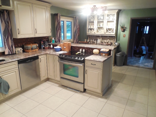 740 Ridgewood Dr., Coshocton, OH 43812