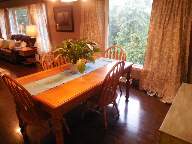740 Ridgewood Dr., Coshocton, OH 43812