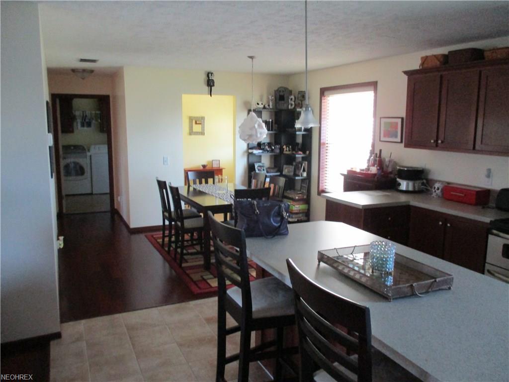 2825 Jacks Fairway, Nashport, OH 43830