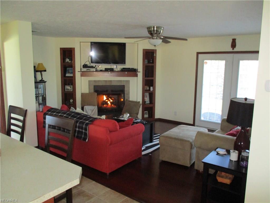 2825 Jacks Fairway, Nashport, OH 43830