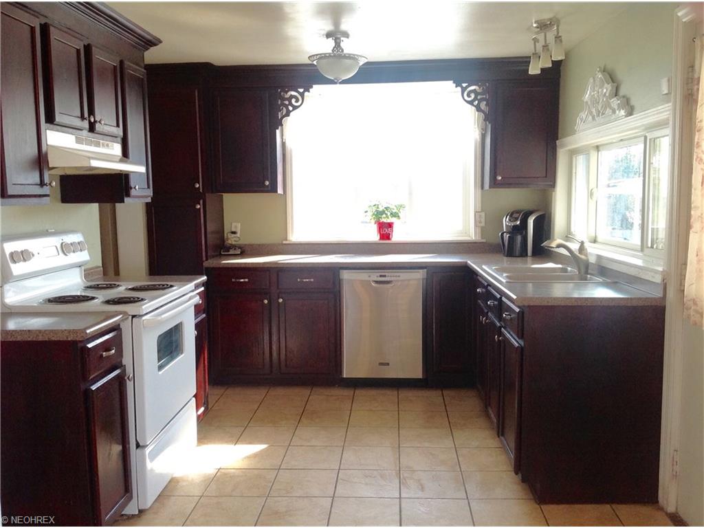 1187 Dairy Ln, East Liverpool, OH 43920