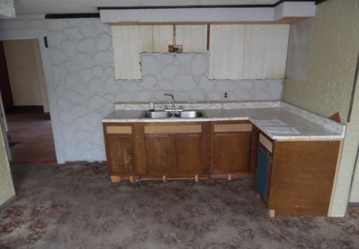 845 Saint George StEast Liverpool, OH, 43920Columbiana County