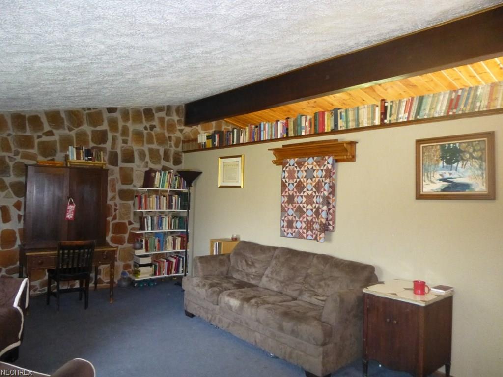 55 Gambill Rd, Steubenville, OH 43952