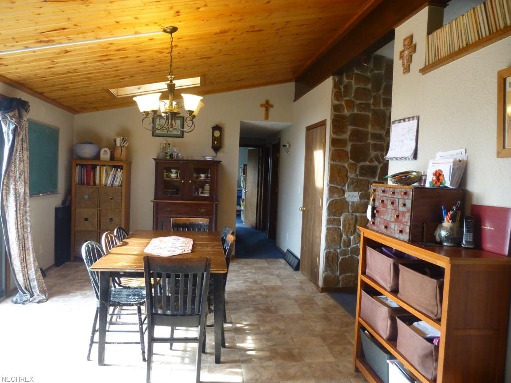55 Gambill Rd, Steubenville, OH 43952
