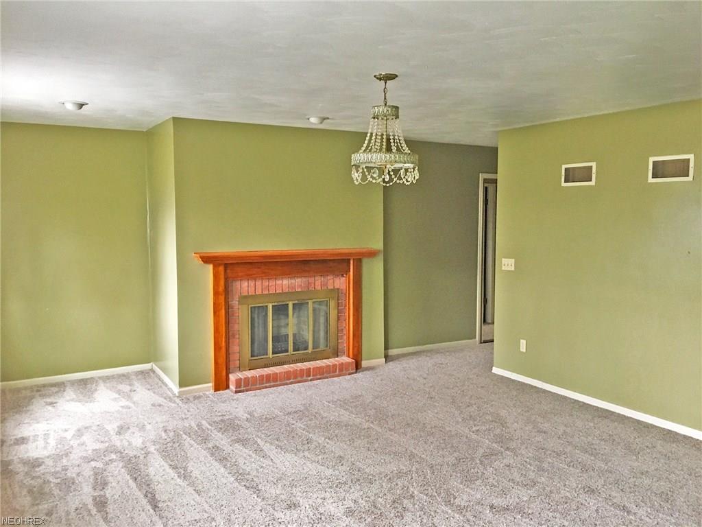 99 Murphy Ave, Wintersville, OH 43953