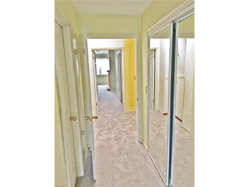 99 Murphy Ave, Wintersville, OH 43953