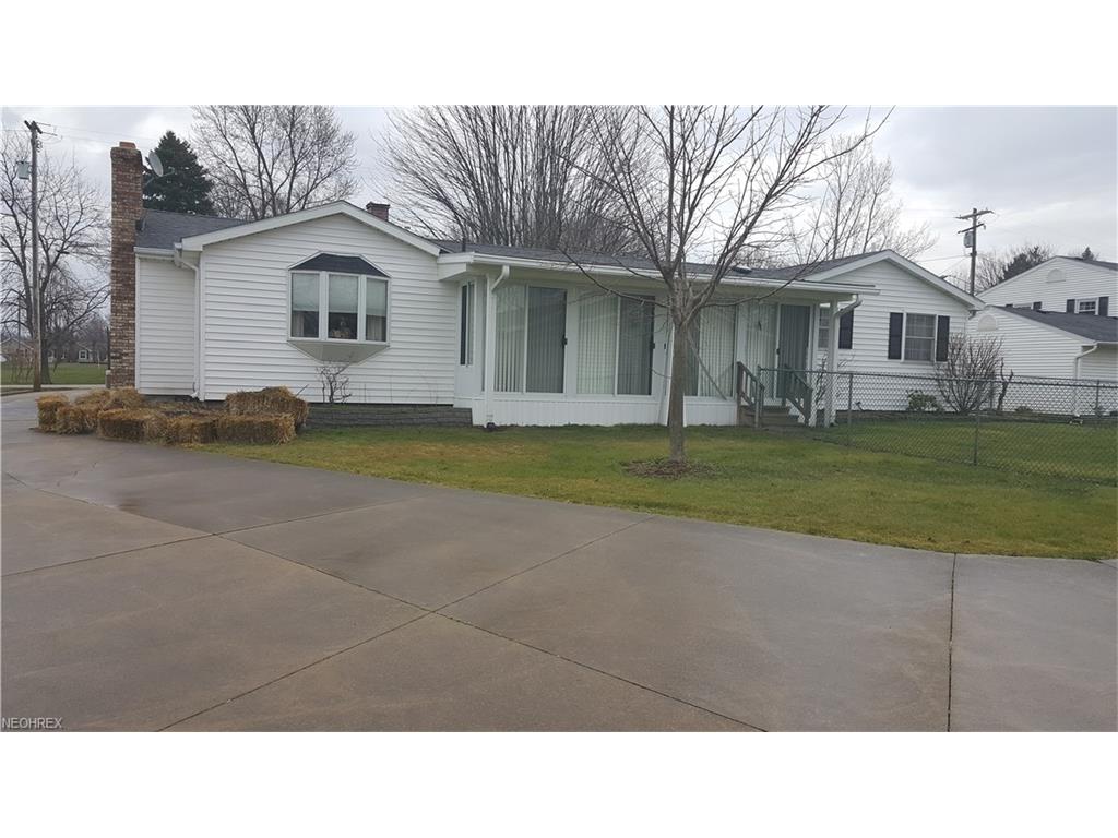 3423 Silvieus St, Ashtabula, OH 44004