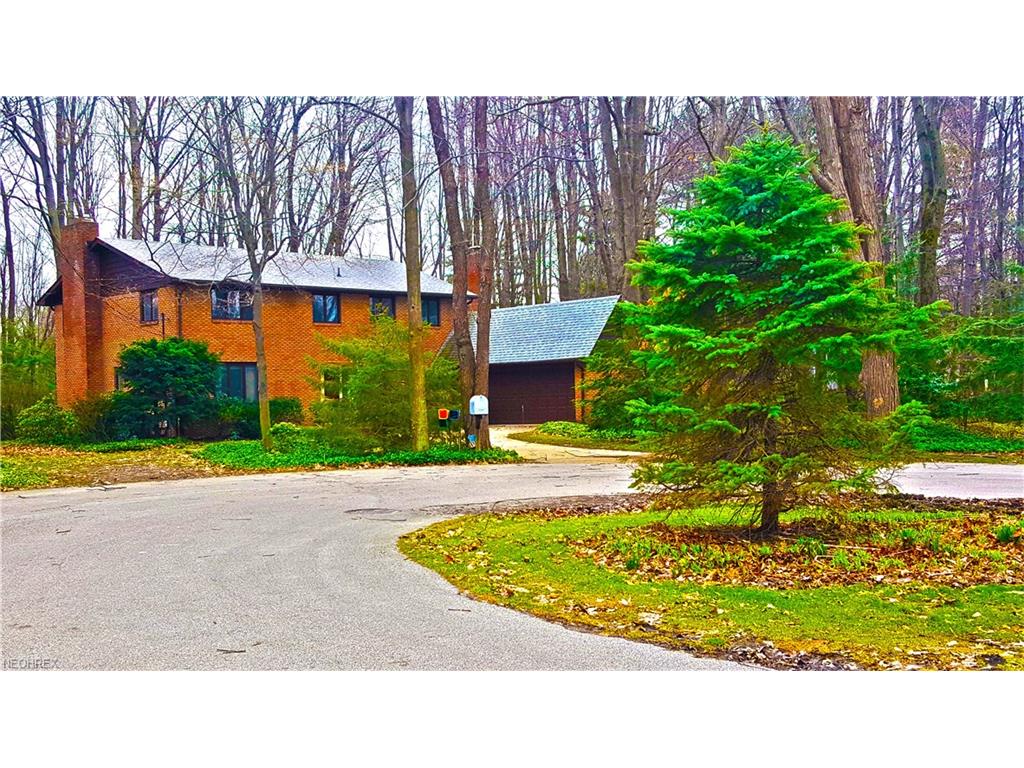 1711 Winterhaven Ave, Ashtabula, OH 44004