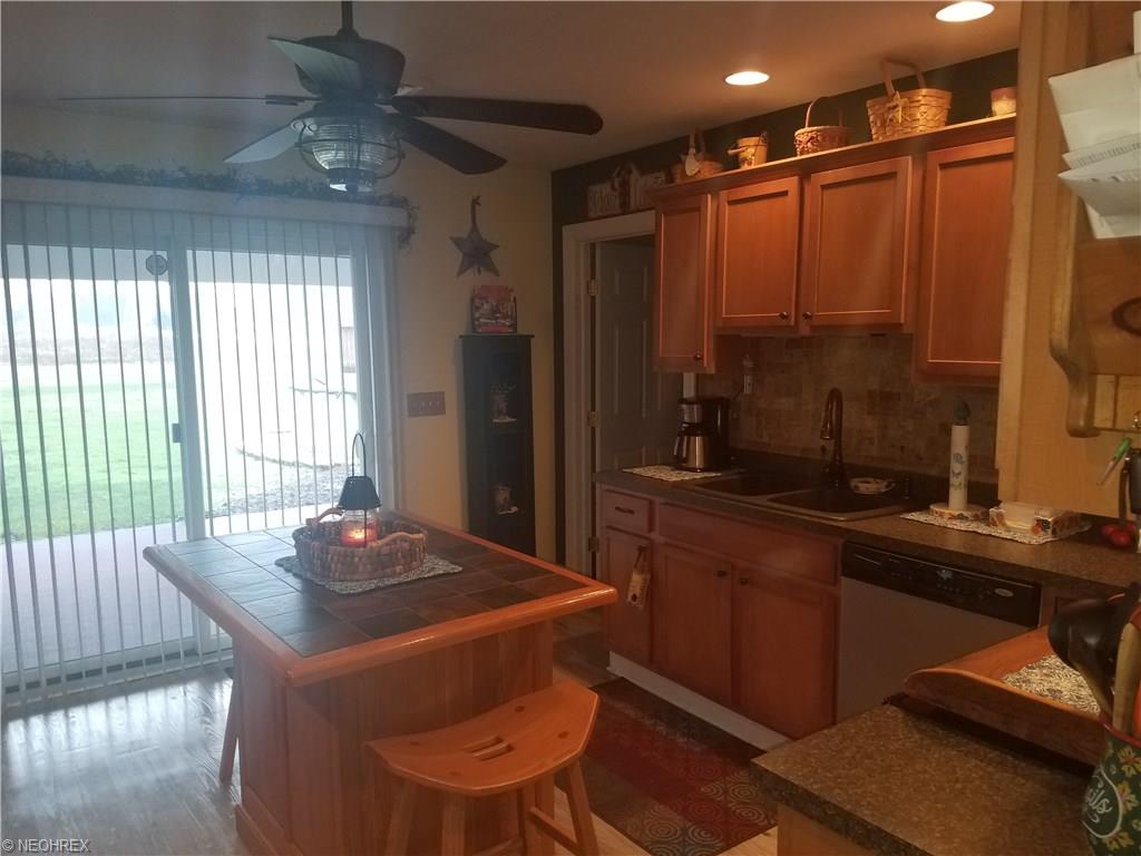 3021 Ninety Rd, Ashtabula, OH 44004