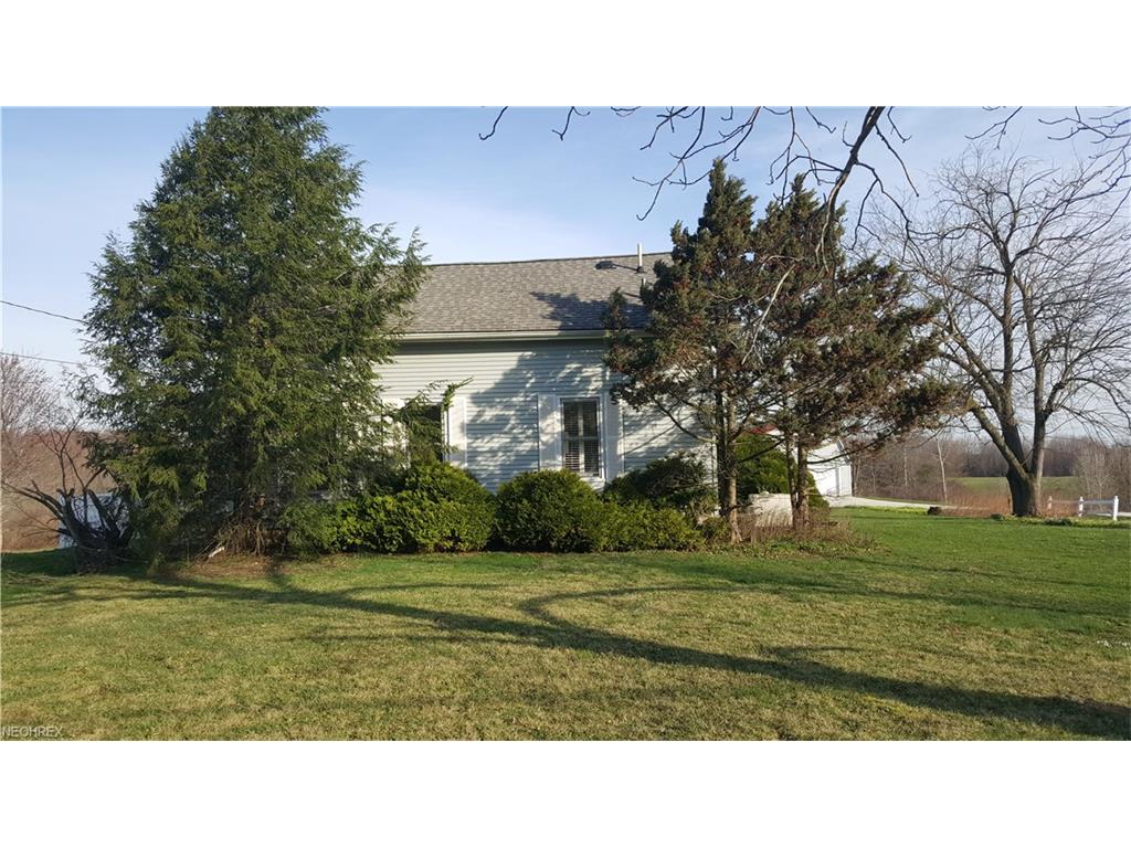 2921 Austinburg Rd, Ashtabula, OH 44004