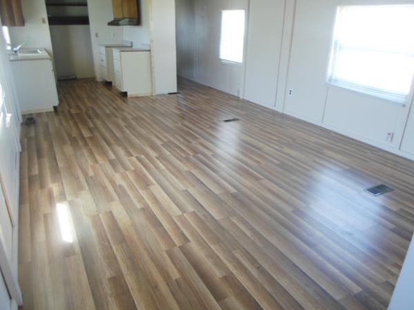 Glenwood Village 1800 Willoarms DrAshtabula, OH 44004
