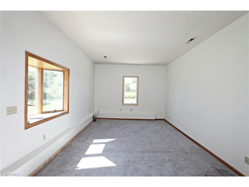 38189 French Creek Rd, Avon, OH 44011