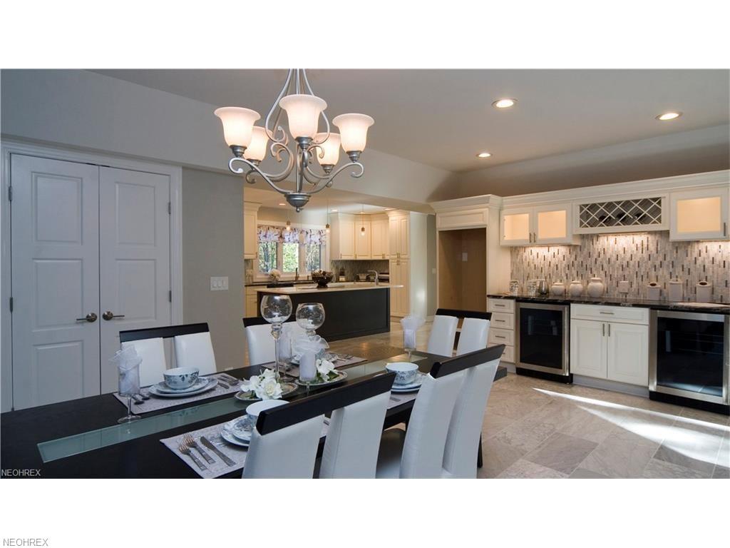 117 Partridge Ln, Hunting Valley, OH 44022