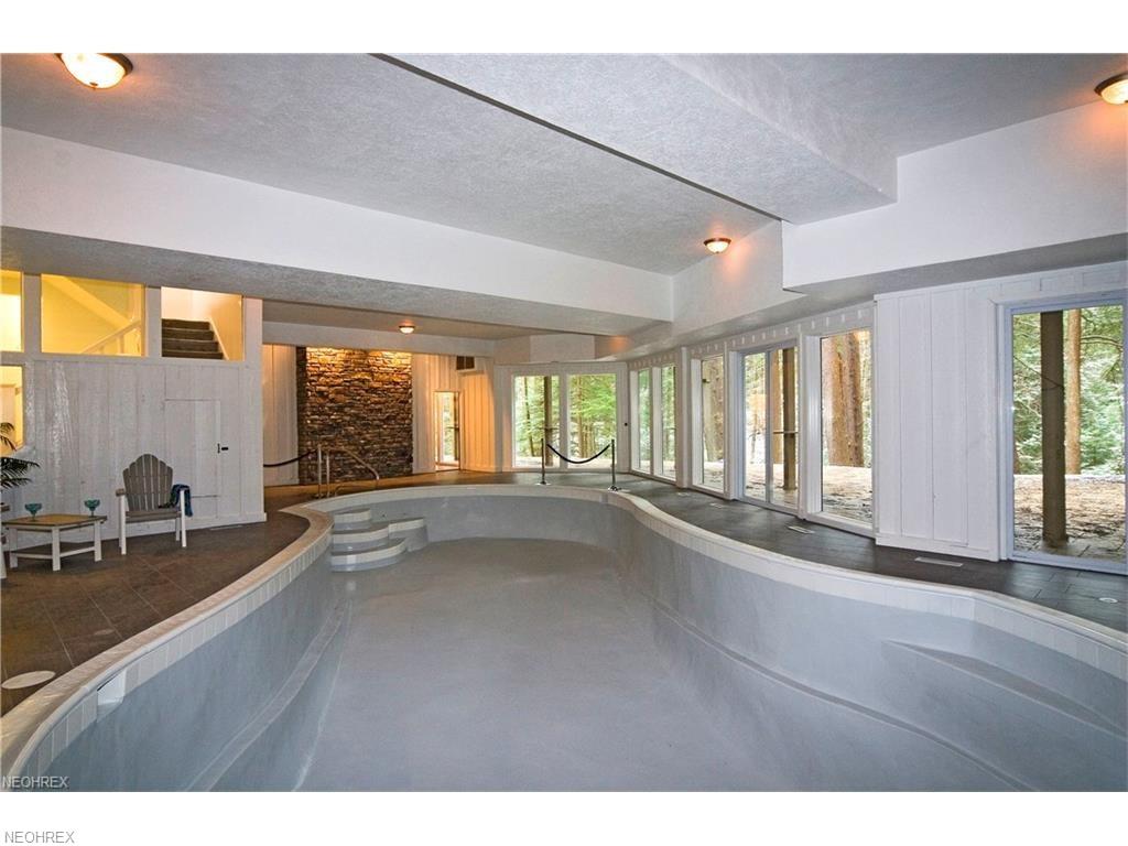 117 Partridge Ln, Hunting Valley, OH 44022