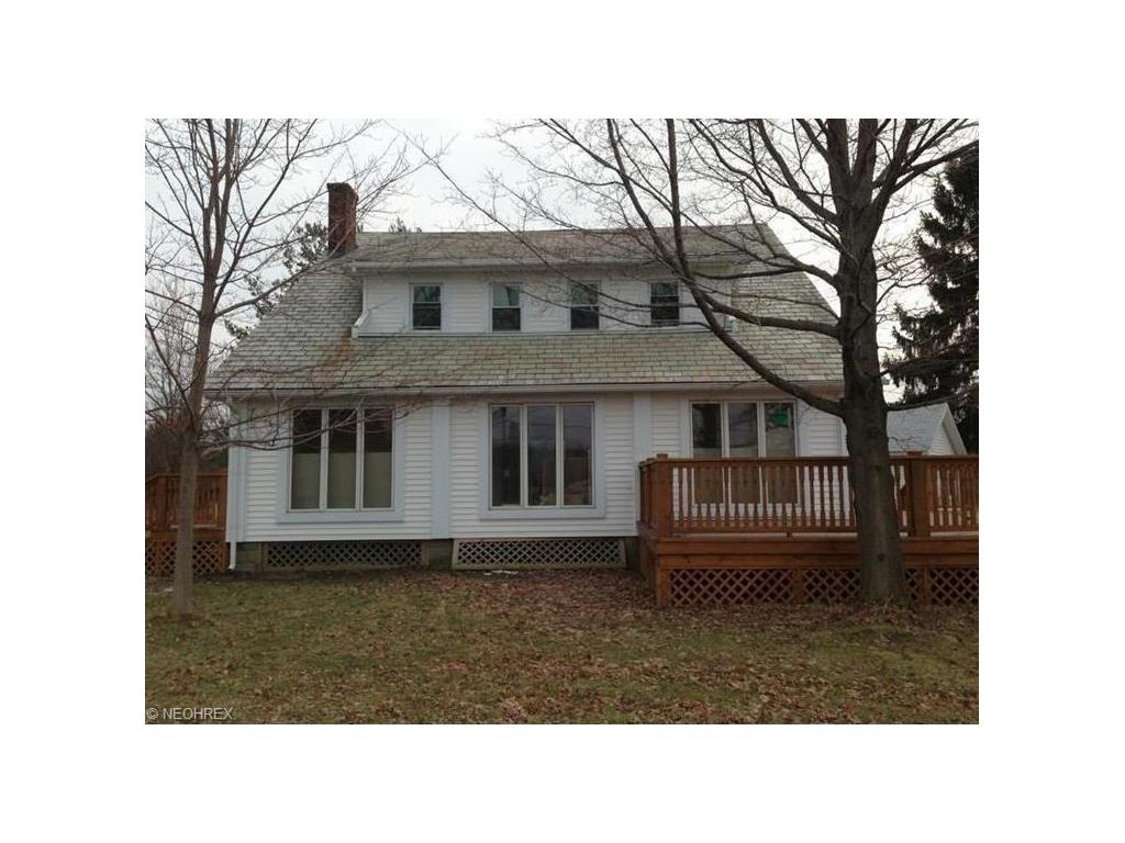 7679 Mayfield Rd, Chesterland, OH 44026