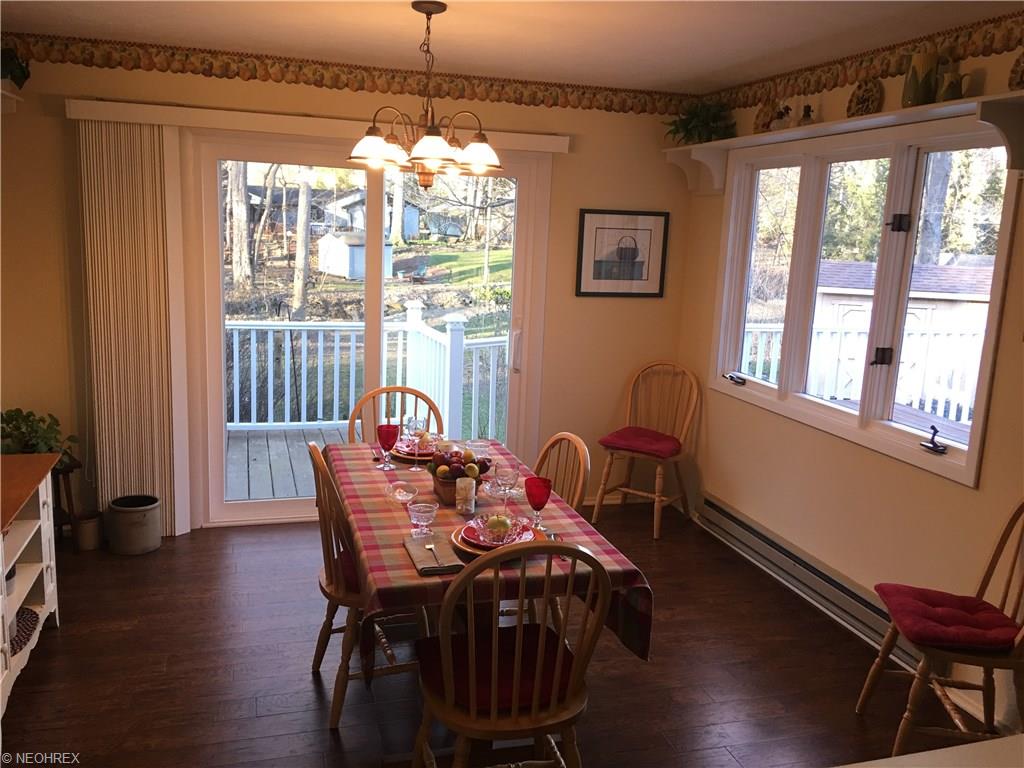 5847 Hickory Trl, North Ridgeville, OH 44039