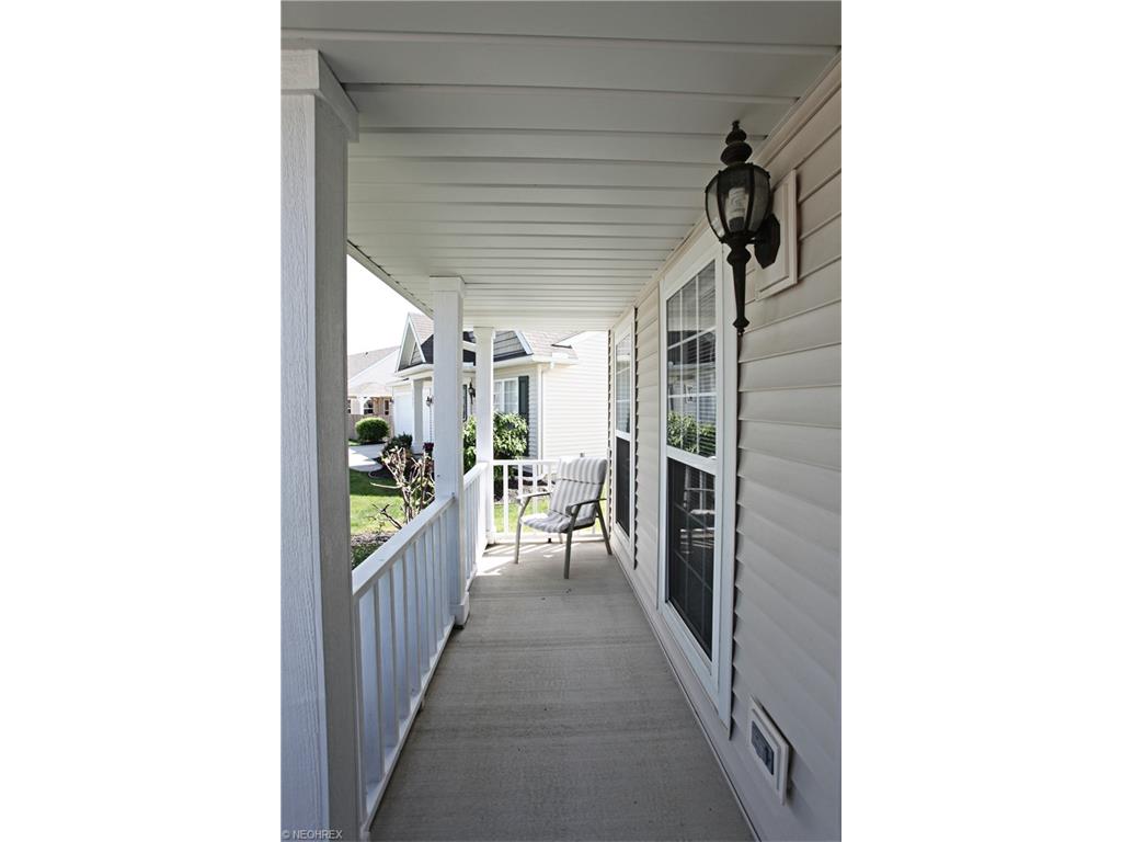 37061 Danforth Ct, North Ridgeville, OH 44039