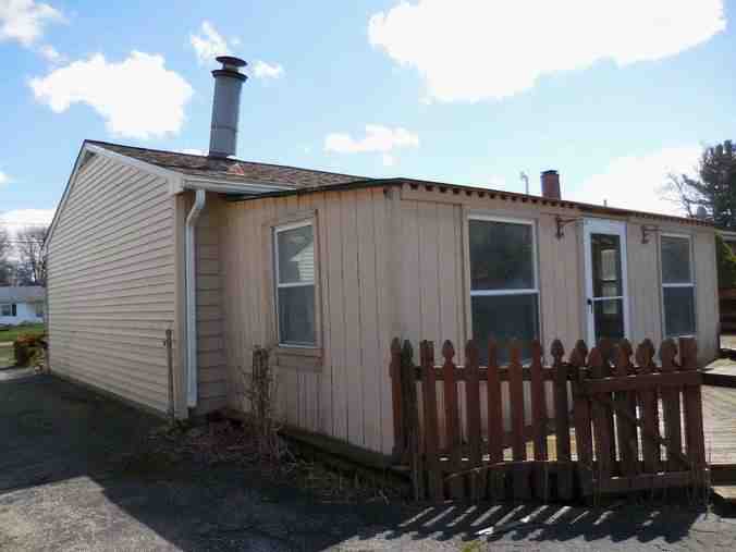 7404 W Point DrNorth Ridgeville, OH, 44039Lorain County