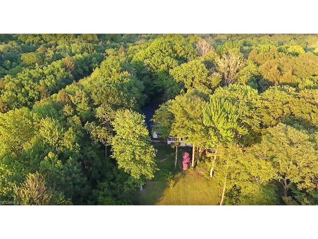 1810 County Line Rd, Gates Mills, OH 44040