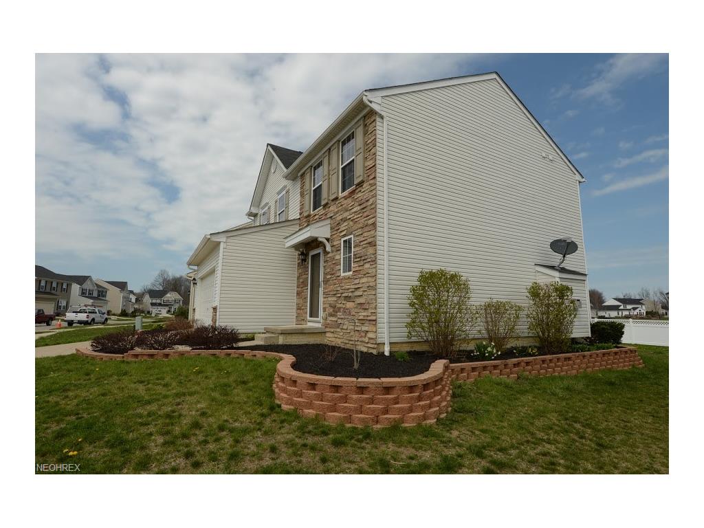 6510 Buttercup Ln, Lorain, OH 44053