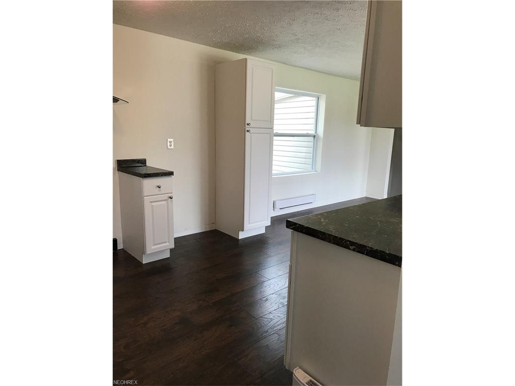 7879 Brentwood Rd, Mentor, OH 44060